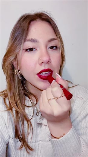 Kissing Sisters - Red Lipstick Kiss Compilation