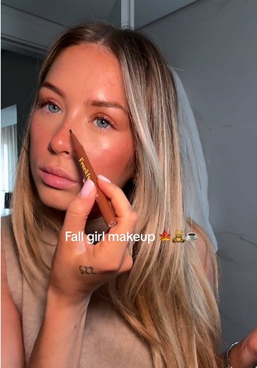 Fall Girl Makeup Ideas for the Autumn Season