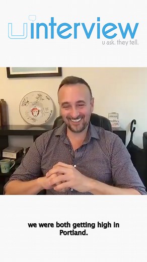 Russell Howard recalls bodybuilder trying to bench press his "mum" in Florida! Full Video: video-exclusive-comedian-russell-howard-on-the-real-differences-between-american-british-audiences #RussellHoward #comedian #UK #funny #comedy | uInterview