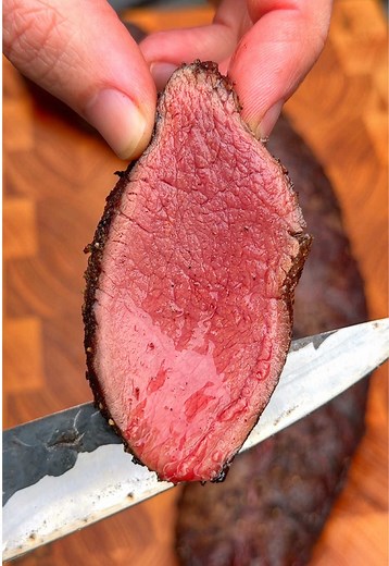 Perfectly Cooked Venison Loin: A Culinary Guide