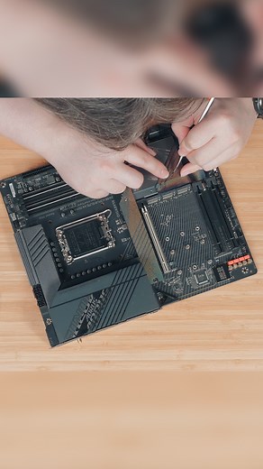 It has been a while since we last shared a sneak peek of this extraordinary showcase PC, complete with a stunning custom water loop and a meticulous vinyl wrap. Today, we are thrilled to unveil a captivating short reel that showcases the intricate details of our vinyl wrapping application. Stay tuned for more exhilarating content heading your way soon! If you enjoy this type of content, we would love to hear from you. Feel free to leave a comment and recommend what you would like to see in our n