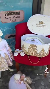 Trusoul de botez pentru mica prințesa #MirunaMaria este finalizat și este gata de plecare către #Constanta ! 🤴💎🥰❤️ Multumim pentru frumoasa colaborare ! | Atelierul Alexiei