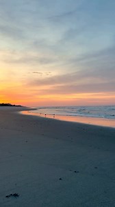 2.2K views · 94 reactions | Calm mornings by the beach, perfect for a peaceful walk along the shore.  Griff Cove Studio #sunrise #emeraldisle | Emerald Isle Realty, Inc. | Facebook