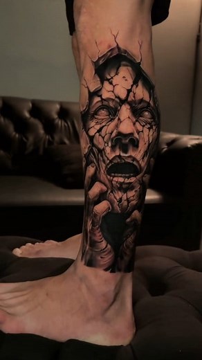 Tatuagem feita em 13 horas, processo em ASMR. Tema Terror. #asmr #CapCut | Vago Tattoo