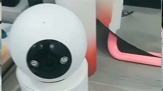 TCL无线摄像头，高清夜视，实时报警，安装简单，守护家庭安全，智能生活更安心。
