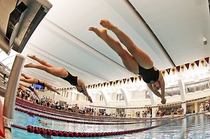 College Club Swimming Community Comes Together in Midst of Meet Cancellation
