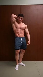 We like him a lot! Johnny Kay #bodybuilder #junior #muscles #bodybuilding #legday #shape #bicepschallenge #offseason #flexingchallenge #muscule #gymbr | Athletic Star