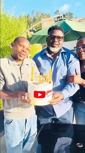 Ndimbati Mubifatanyije 🤩 Na Papa Sava Mukwizihiza 1M Subscribers Kuri YouTube 🔥🔥