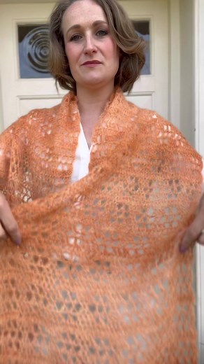 Have you ever tried to crochet with mohair? I avoided it for the longest time because I was so scared of just how thin the yarn is. But here’s the secret….🤫 it’s so easy! Generally you use a much larger hook than you’d expect to so it doesn’t take anywhere near as long as you might think and is so easy to do! What do you say? Have you tried? Will you have a go? This is my Orange Blossom Scarf that I wear all year round ❤️ #crochetpattern #mohairyarn #crochetscarf #crochetersofinstagram #filetcr