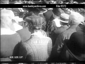 Teddy Roosevelt campaigning against William Taft. Archive film 95172