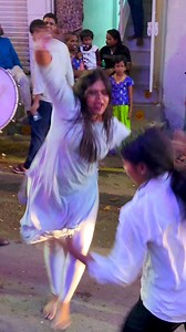 18 reactions | Super Girls Kuthu Dance   #love #girls #streetdance #tamatebeats | South Tube | Facebook