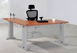 [Hot Item] Factory Cheap Popular L Bureau Shape Office Table Computer Desk with Steel Leg
