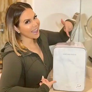 74 reactions · 3 comments | Reposted from @chiquis (@get_regrann) -...