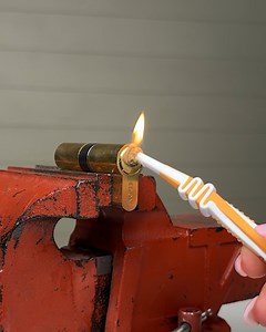 32K views · 143 reactions | How to remove a stuck key!  | Yellow Bee | Facebook