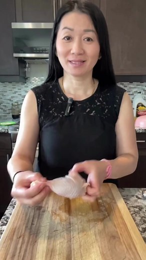 1.8M views · 8.7K reactions | how to de-bone chicken leg | Ly Cooks | Facebook