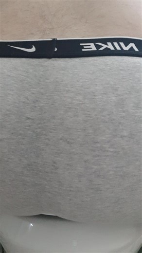 Almost poo poos in my undies farts