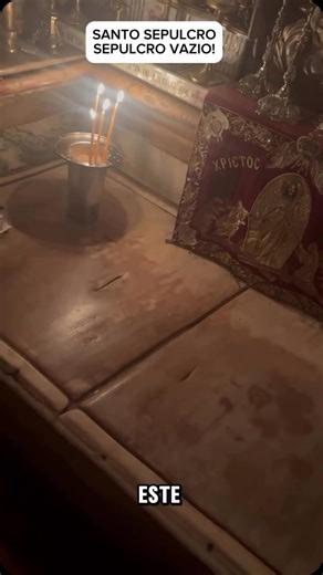 Padre Bessa mostra em vídeo o Santo Sepulcro de Jesus em Jerusalém Em uma gravação emocionante feita diretamente de Jerusalém, o Padre Bessa conduz os fiéis por uma visita ao Santo Sepulcro — local sagrado onde, segundo a tradição cristã, Jesus foi sepultado e de onde ressuscitou ao terceiro dia. A gravação foi compartilhada em suas redes sociais como uma meditação especial neste tempo pascal. A Basílica do Santo Sepulcro está situada no coração da Cidade Velha, no bairro cristão de Jerusalém, e