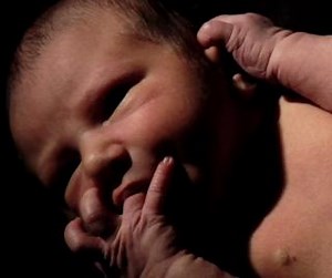 Newborns will become more alert, suck on their hands, and take long, drawn-out pulls when nursing, all good indicators they are hungry. If your baby’s sucking motion is shallower, they may be sucking just for comfort. Learn more in our Breastfeeding & Unit Tour, taught by a certified lactation consultant. Classes are free, but registration is required http://mh.social/e3Kl50Mzqtl. | Decatur Memorial Hospital