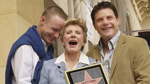 Sean Astin Pays Tribute To Mum