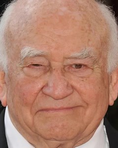 Here's Who Inherited #EdAsner's Money After He Passed | Grunge.com