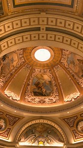 Don’t just eat, Dine. The Venetian Resort is home to the best restaurant collection on the Strip. Stay at the dining capital of Las Vegas, book your suite today. | The Venetian Resort Las Vegas | Facebook