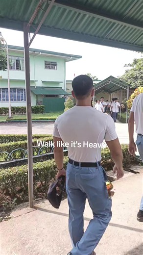 Walk Like It's Heavy — Heavy Walk Technique for Back Strength