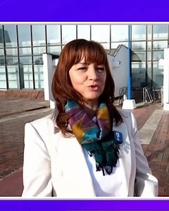 4.1K views | Në Festivalin e Këngës në RTK, që nis sonte, do të garojnë gjithsej 16 artistë. Ata nuk janë vetëm nga Kosova, por vijnë edhe nga Maqedonia e Veriut e Shqipëria, madje edhe nga Italia. 퐈퐧퐭퐞퐫퐯퐢퐬퐭퐚 퐩퐥퐨퐭ë https://youtu.be/13M6NhvoxO4 | RTK | Facebook