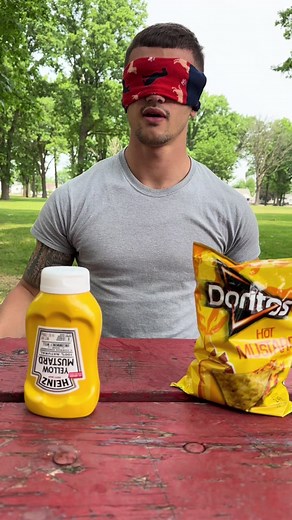BLIND TASTE TEST : Mustard Edition 👀