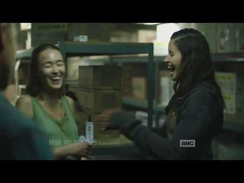 Alycia Debnam Carey & Mercedes Mason blooper (Fear The Walking Dead s03)