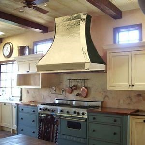 [Hot Item] Brass Harmmed Range Hoods Wall Mounted Range Hood Large Restaurant Exhaust Hood
