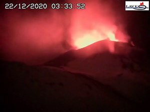 Etna volcano paroxysm on 22 December
