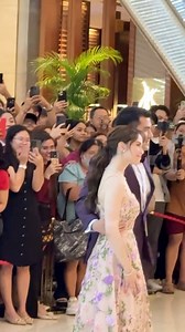 1M views · 13K reactions | Jessie Mendiola and Luis Manzano #jessiemendiola #throwback #fblifestyle #christmas2025 #partytime | Manny Clemente | Facebook