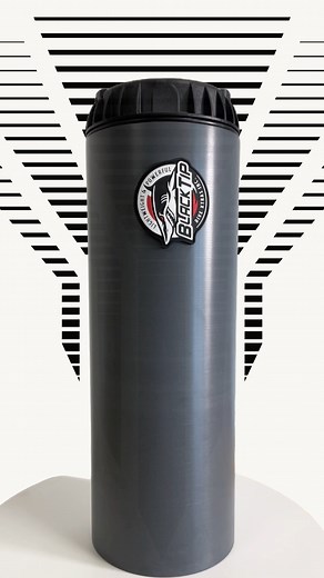 Sleek Clean Design of the BlackTip Tubes have never looked better #DiveXtras #divextras | Dive Xtras