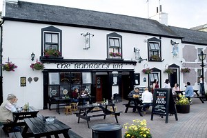 Book Your 8 Day Guided Irish Tours With Benny's Ireland Vacations