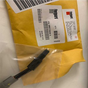[Hot Item] Fleetguard Moisture Content Sensor 395715800s for Cummins Engine Part