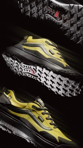 🔝 Algo grande está por llegar... ⁣ ⁣ Nuestra zapatilla todoterreno más innovadora, ¡Prepárate! 🔥⁣ #crosspath | Vans Colombia