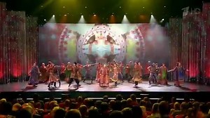 Russian folk party right on scene: Nadezhda Babkina and her ensemble. Everything is here: Russian folk songs, traditional outfits, great dancers and singers. (Duration of video is about 50 minutes). | Beautiful Russia