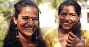 Slow-motion Close-up Portraits Shots Two Female Stock Footage Video (100% Royalty-free) 1064466091 | Shutterstock