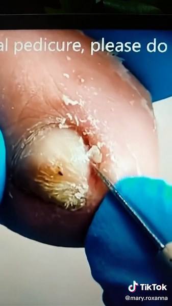 Mary.Roxanna (@mary.roxanna)’s videos with Intro - The xx