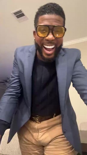 62K views · 2.2K reactions | I am in Houston Texas. I’m looking for some. ￼ Bartenders. ￼ Servers ￼ . Decorators. ￼ in the Houston Texas for my daughter’s baby shower January 31. It’s going to be a all black affair ￼ very classy ❤️ | Messiecc Newpag | Facebook