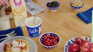 Amazon.com : SILK Original Coconut Milk, 946 ML : Everything Else