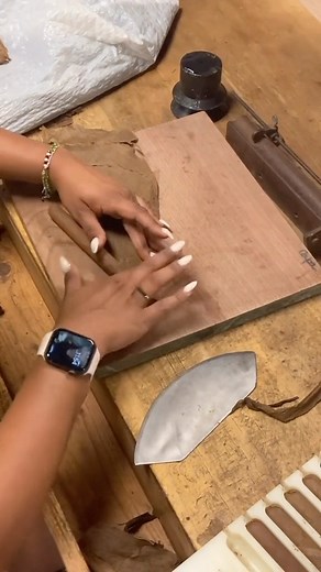 43 reactions | Have you ever seen someone hand-roll a cigar in the traditional Cuban way? Watch Yari, a torcedora from Cuba, roll live weekdays on livecigarrollers.com. Stop into our shop at 8501 Burnet Road in Austin, Texas for a hand-rolled piece of art. Ask about our fresh-rolls! Bobalu.com #cigarroller #atx #austintx #cigars #bobalu #cubancigar | BOBALU CIGAR COMPANY | Facebook
