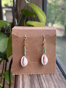 Beaded Cowrie Shell Earrings - Etsy