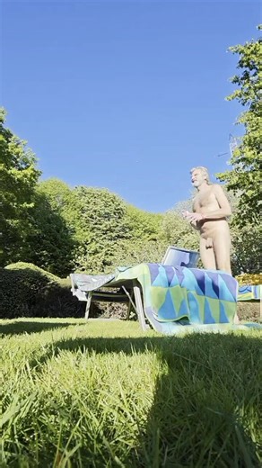 À sunny day in a Wellness center in Belgium #normalisenudity #naturism #naked
