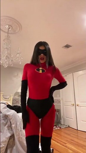 Unleash Your Inner Superhero with Our Elastigirl Cosplay Costume