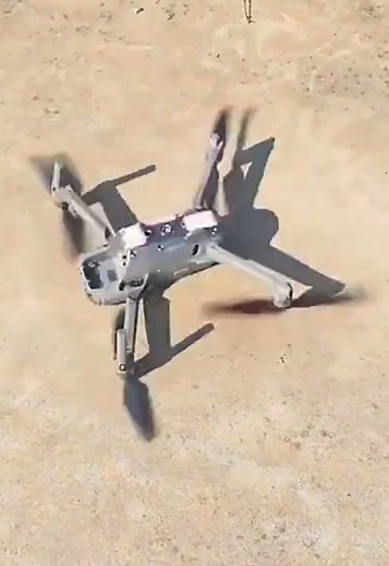 For spiral flight, do not install the propellers incorrectly. #Drone #fpv #Inspire3 #درون #Matrice400