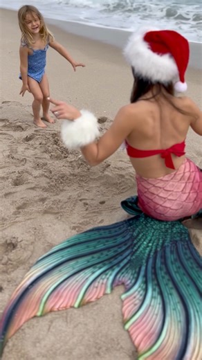 72K views · 779 reactions | Best Christmas gift! 隆‍♀️ #mermaid #coldweather #beach #cutekids #heartwarming | Mermaid Jules | Facebook