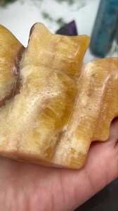 Fabby Orange Calcite Large Bats €14 each Orange Calcite Emotional Benefits Orange calcite is known for its energizing and uplifting properties that are said to assist emotional healing. Energy Orange calcite holds an energizing vibration that is said to help with motivation and increase energy levels. Stability Orange calcite bears a firm vibration that assists in maintaining the equilibrium of energies. Its energy is said to assist with Bipolar disorder and alleviate extreme mood swings. Self-C