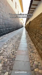 Callecitas del Cusco 🗺😍✨ #PeruMillas #calles #cusco #peru #street #travel #photography #machupicchu #lima #southamerica #travelphotography #streetphotography #travelgram #igersperu #nature #instatravel #igerslima #wanderlust #fotografia #trip #photo #photooftheday #canon #traveling #adventure #city #landscape #barranco #instagood | Perú Millas Travel