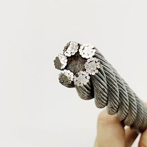 [Hot Item] Hight Quality Right Regular Lay Bright Steel Wire Rope with Yellow Grease 6X19 FC